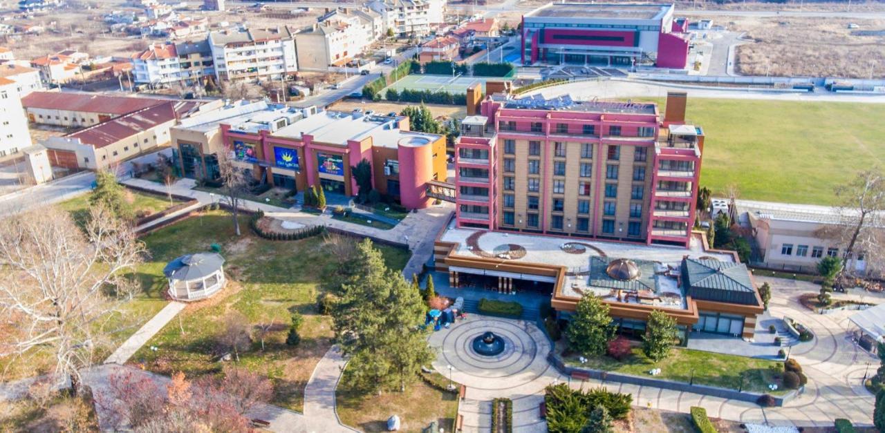 Park Hotel Romantica Svilengrad Exterior foto