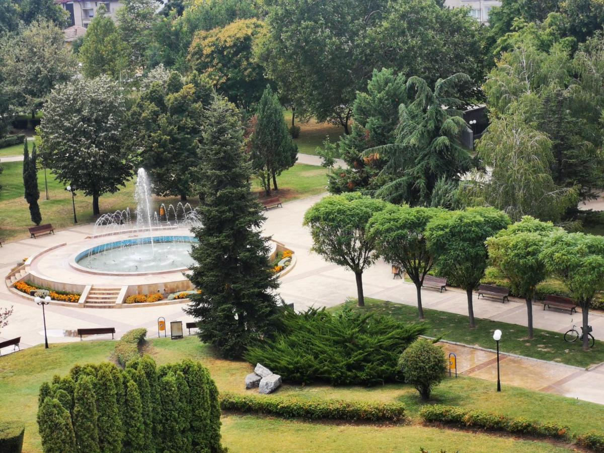 Park Hotel Romantica Svilengrad Exterior foto